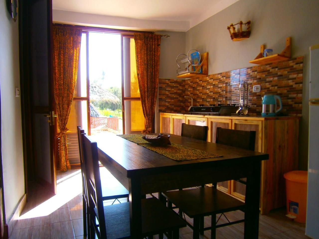 Jua Apartments Кивенгва Экстерьер фото